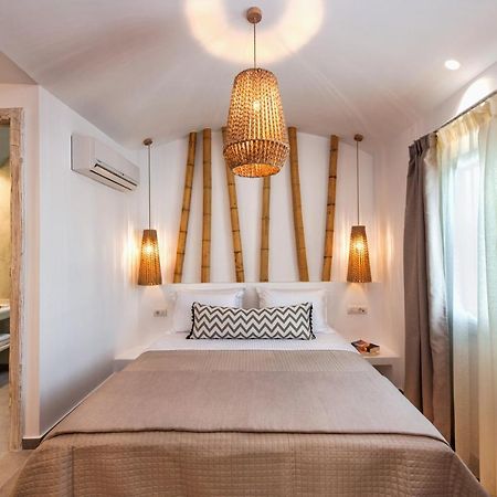 Abasa Suites Firá Buitenkant foto